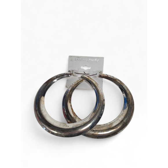The Unbranded Brand Jewelry - Vintage Chunky Silver Tone Hoop Earrings Aged Patina 3in LARGE OVERSIZED Metal